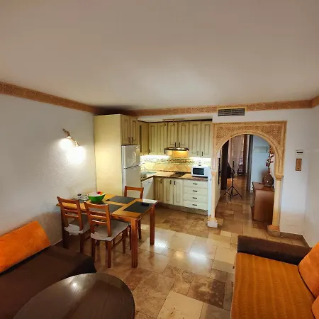 Apartamento En El Centro A Dos Minutos De La Playa * Fuengirola