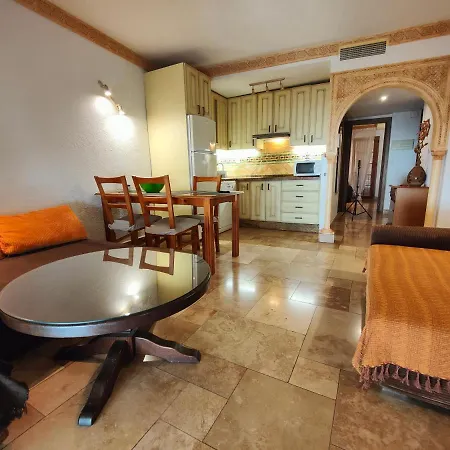 Apartamento En El Centro A Dos Minutos De La Playa *