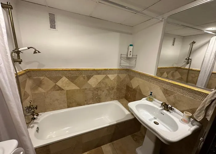 Apartamento En El Centro A Dos Minutos De La Playa Fuengirola