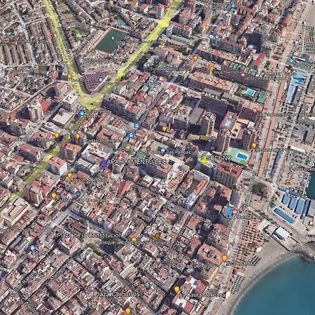 アパート Apartamento En El Centro A Dos Minutos De La Playa フエンヒロラ